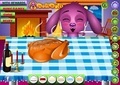 Oyun Toto Cooks a Turkey